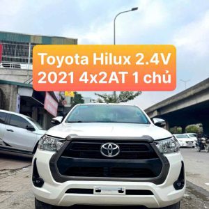 Toyota Hilux 2.4V 2021 4x2AT 1 chủ